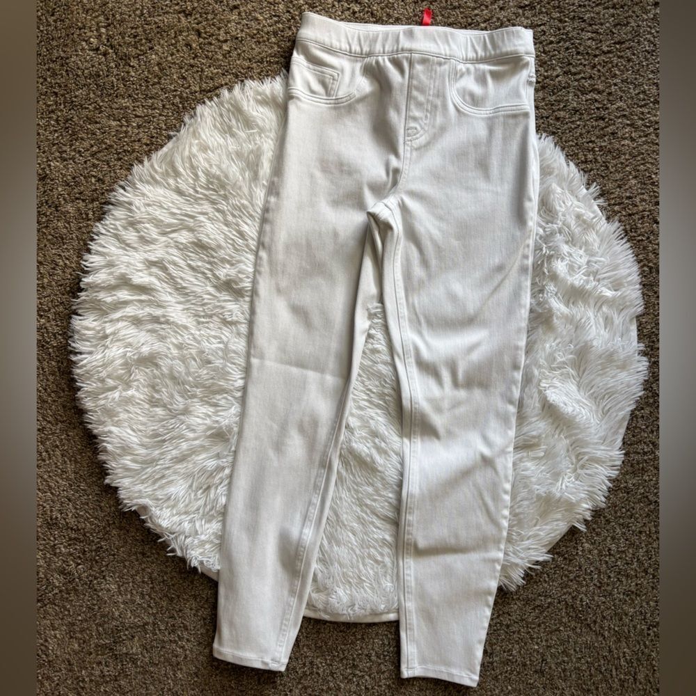 SPANX‎ White Jeans Pull On Elastic Waist Womens Size Small